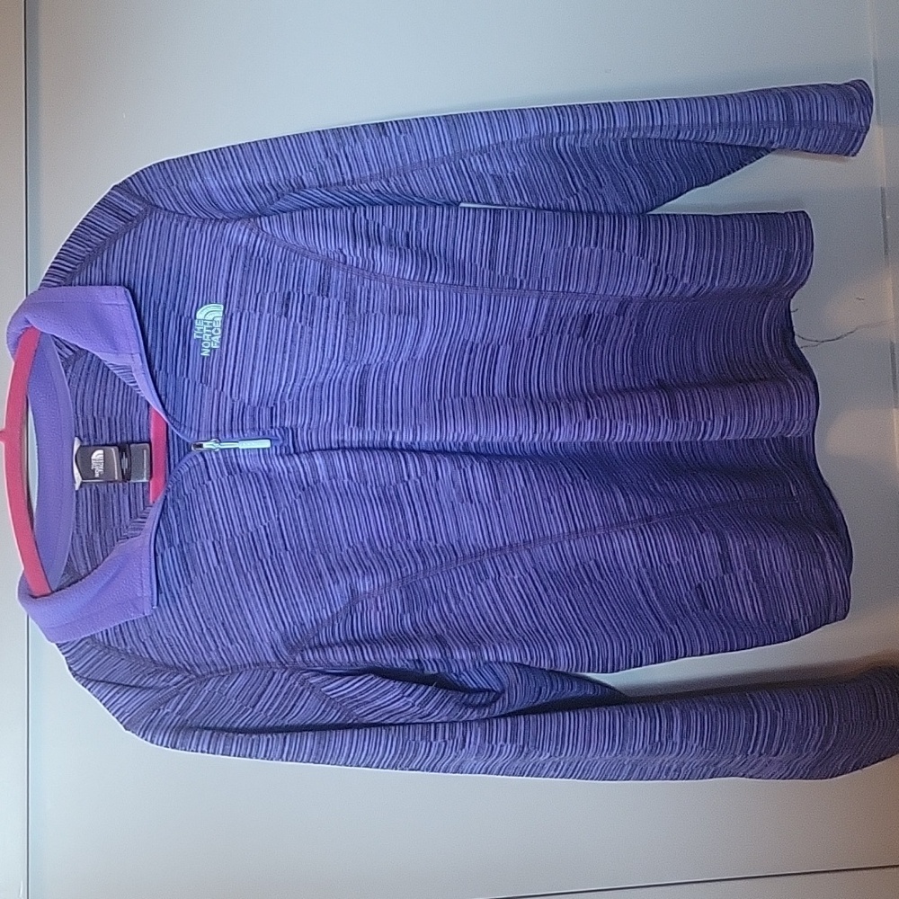 Women's north face pullover